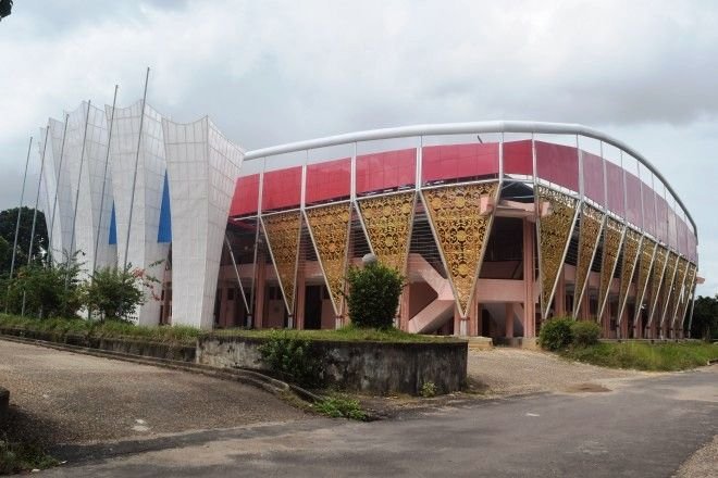 “GOR Jambi: Arena Kebugaran dan Persatuan Masyarakat