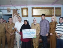 Pj Wali Kota Jambi, Salurkan Bantuan JMK