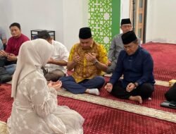 Wali Kota Jambi Bimbing Mualaf Bersyahadat, Peringatan Maulid Nabi Jadi Saksi Keislaman