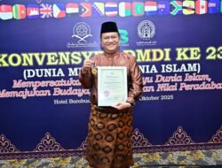 Sukses Menjaga Adat Melayu, Maulana di Ganjar Anugerah Temenggong Tun Hassan DMDI