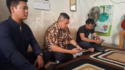 Ketua DPRD Kota Jambi Kemas Farid Alfarely Sambangi Rumah Korban Pemerkosaan