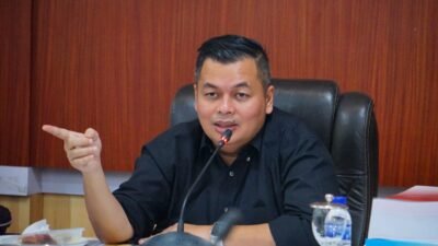 RDP dengan Bank Jambi dan OJK, Kemas Faried Minta Layanan Wajib Normal Sebelum 1 Maret