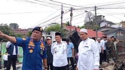 Wali Kota Maulana Tinjau Lokasi Kebakaran di Solok Sipin, Pastikan Korban Dapat Bantuan dan Makan Selama Sepekan